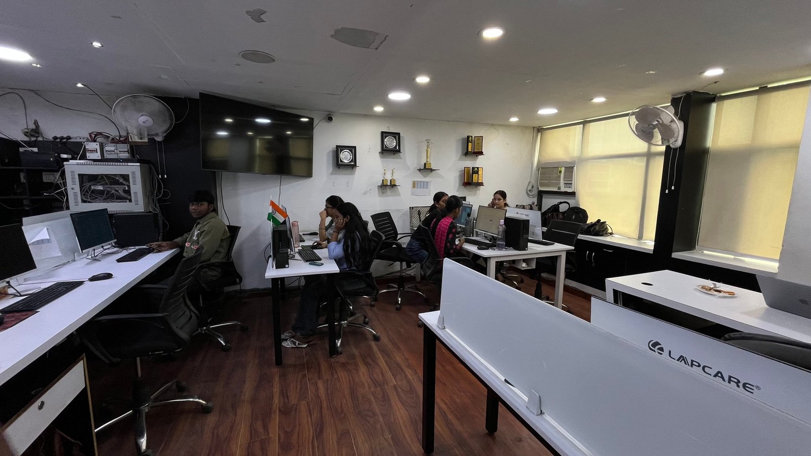 Office Image 14